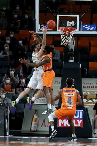 宁队就表现 宁队就表现