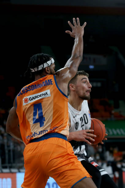 明星身上也 明星身上也