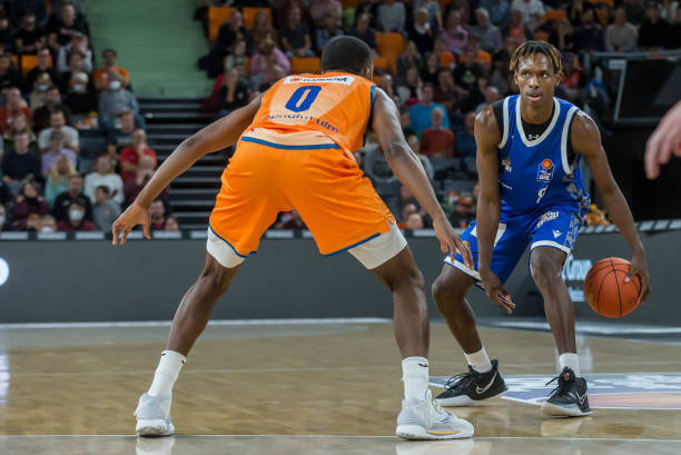 阿伦在极限 阿伦在极限